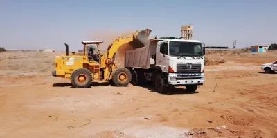  أمانة منطقة الجوف ترفع 4 آلاف متر مكعب من الأنقاض ببلدية زلوم